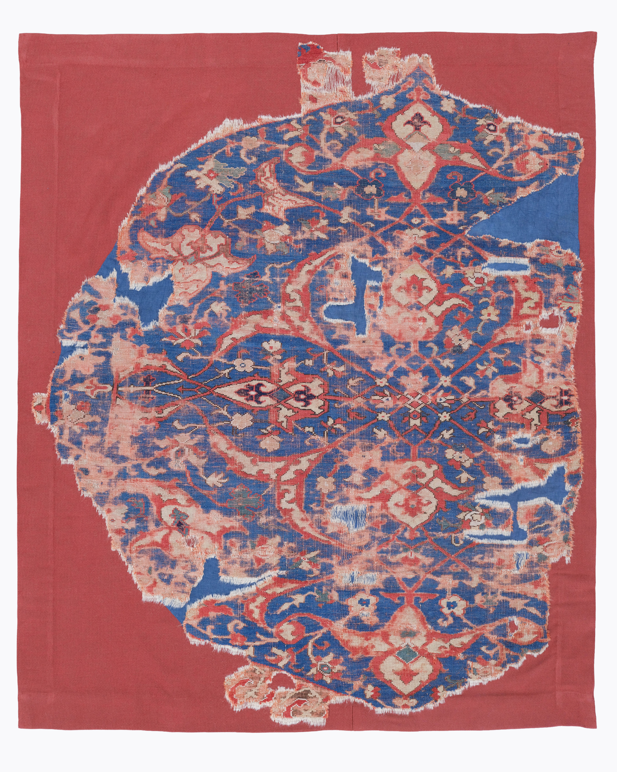 16th century ushak fragment 120 x 150